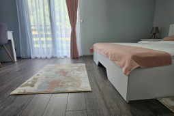 Relax and Smile, Râmeț